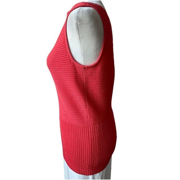 St. John Sport Marie Gray  Sleeveless Shell Knit Ribbed  Sweater Size P - Picture 2 of 3